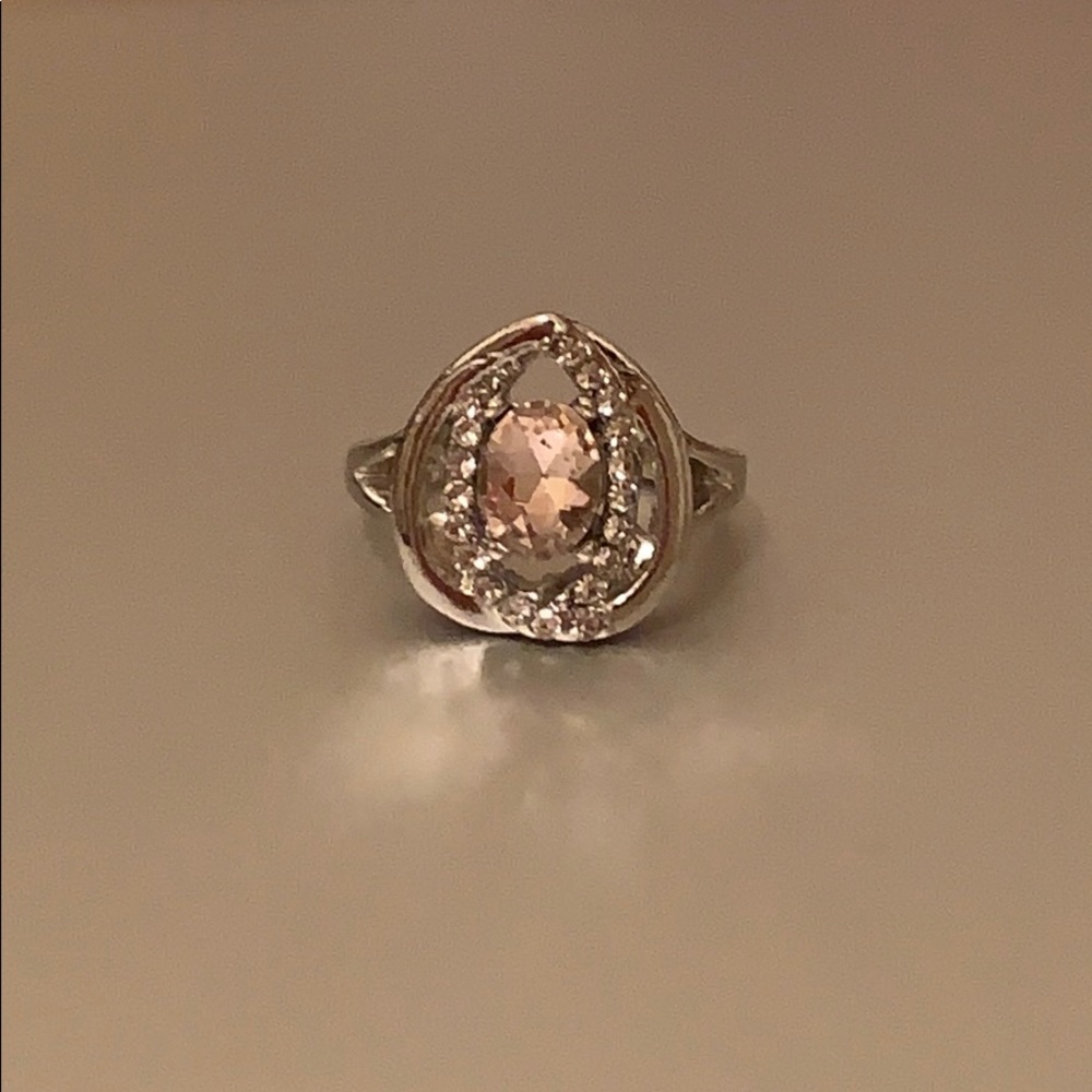 Fashion ring cute unknown size pink rhinestone new